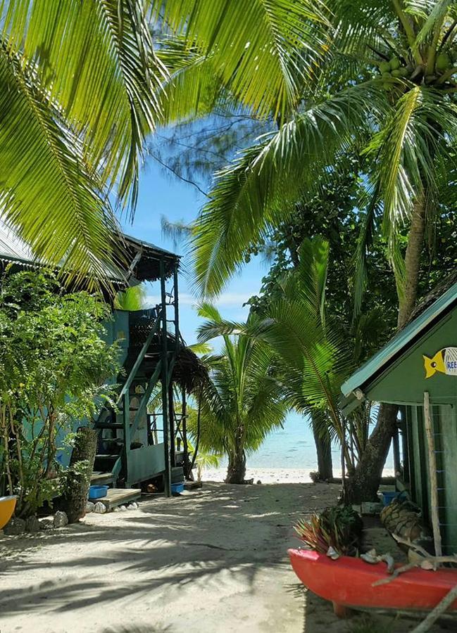 Matriki Beach Huts Arutanga Ngoại thất bức ảnh