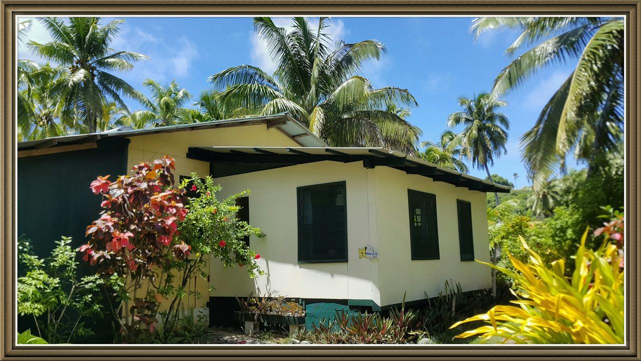 Matriki Beach Huts Arutanga Ngoại thất bức ảnh
